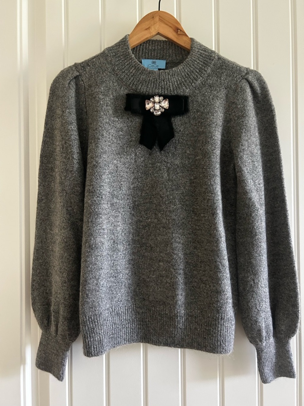 Cece bow detail gray sweater